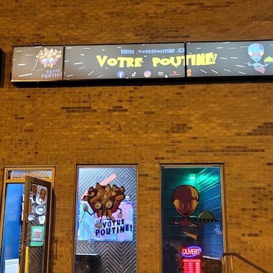 Votre Poutine - Restaurants Français, Grillades, Réconforts, Salades, Poutines de Québec