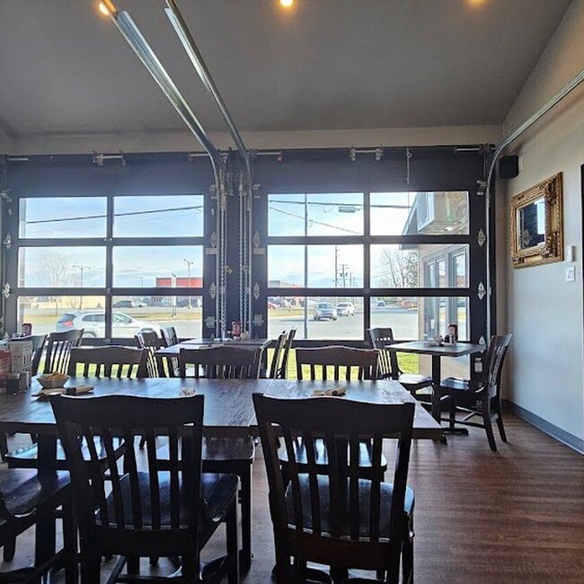 Bistro Lewis - Restaurants Waterloo