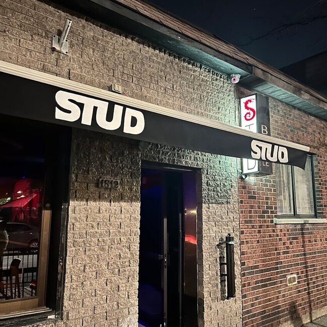 Le Stud - Restaurants près de: H2K4K3