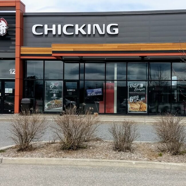 Chicking - Restaurants Near: J1L1W6