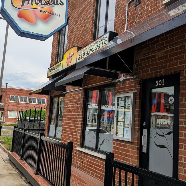 Restaurant L'Hibiscus - Restaurants Near: G9A4P1