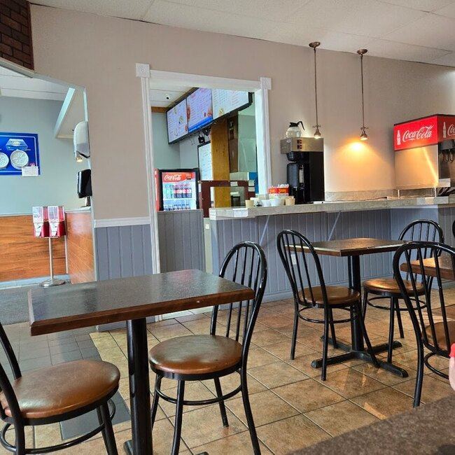 R&ocirc;tisseries Fus&eacute;e -  Restaurants Near: G9A4P3