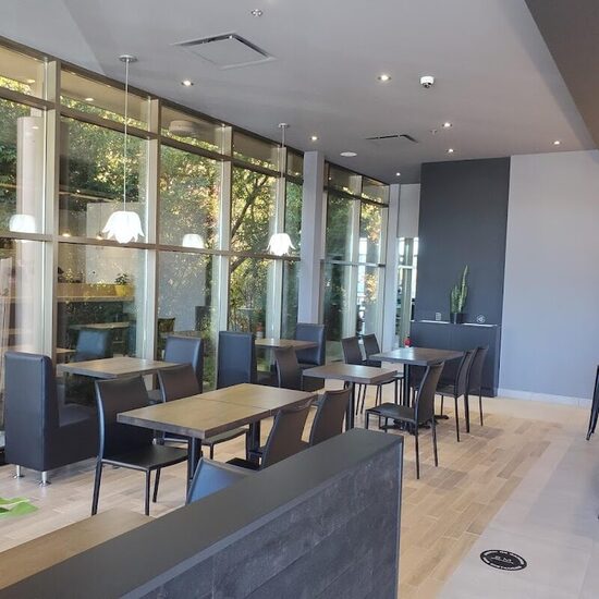 Sushi Shop - Restaurants in Montreal