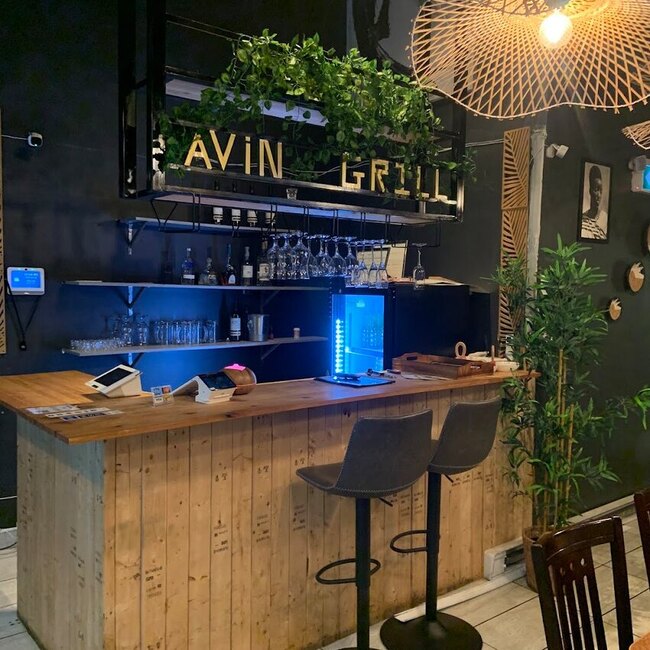AVIN GRILL RESTAURANT - Longueuil Seafood/Fish Restaurants