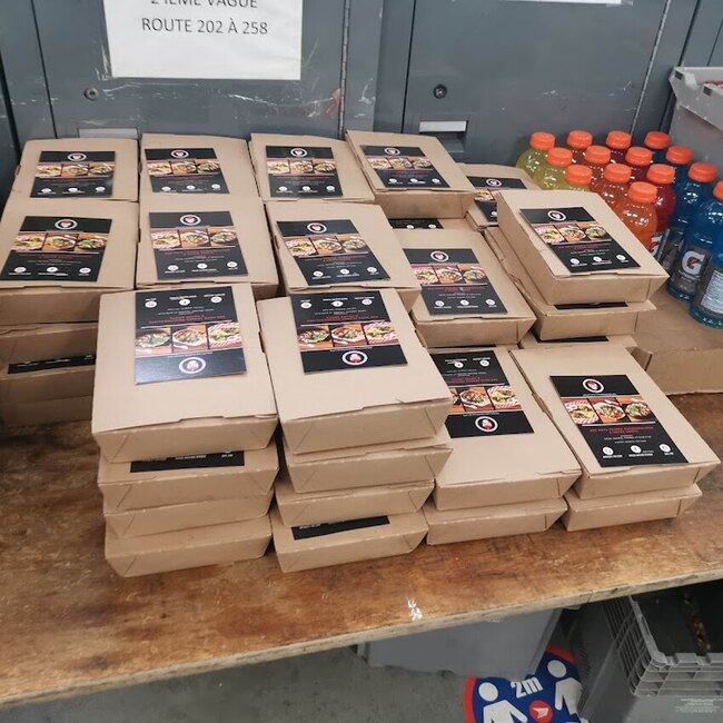 Los Tnt Tacos - Saint-Hubert Open Lunch Restaurants