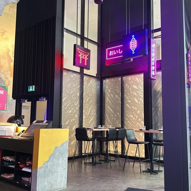 Iru Izakaya Restaurant Montréal: Menu, Avis & Réserver (2026)