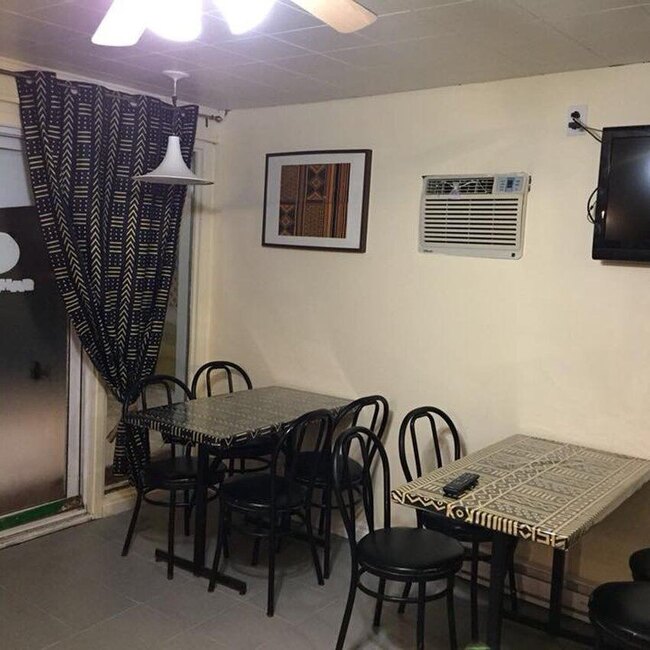 SAHARA, Cuisine Exotique & Grillades - Restaurants in Longueuil