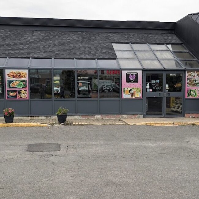 &Ocirc; d'oeufs filles - Restaurants Entr&eacute;e accessible aux fauteuils roulants Vieux Longueuil