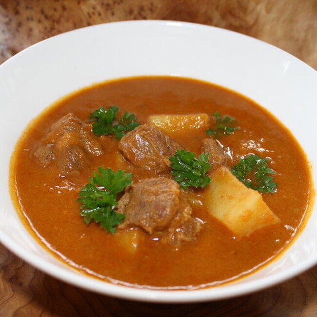 Makhani Catering - Restaurants pr&egrave;s de: J0R1H0