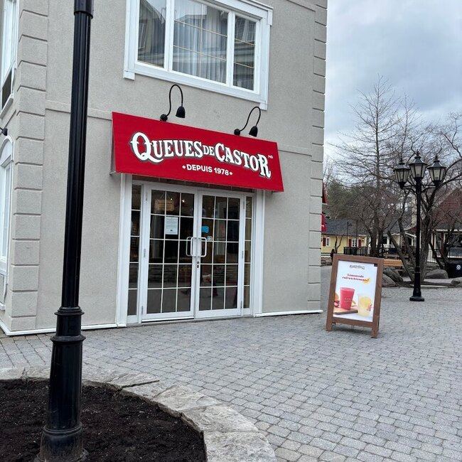 Queues de Castor - BeaverTails - P&acirc;tisseries Ouverts dimanche Laurentides (Rive-Nord)