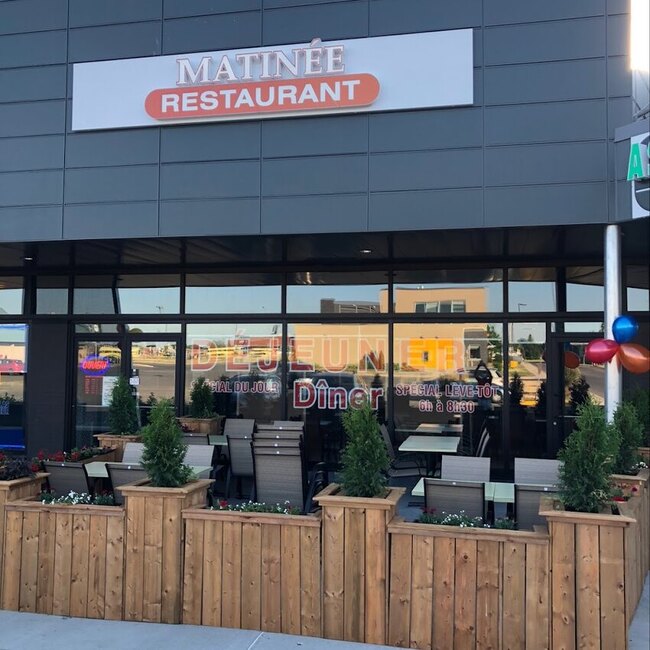 Matin&eacute;e D&eacute;jeuner D&icirc;ner - Restaurants Brunch pr&egrave;s de: J6A6H9