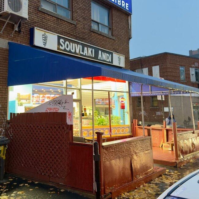 Souvlaki Andi - Restaurants Grecs Ouverts pour souper Montr&eacute;al