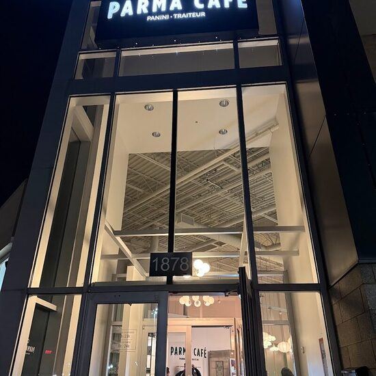 Parma Caf&eacute; - Restaurants in Montreal