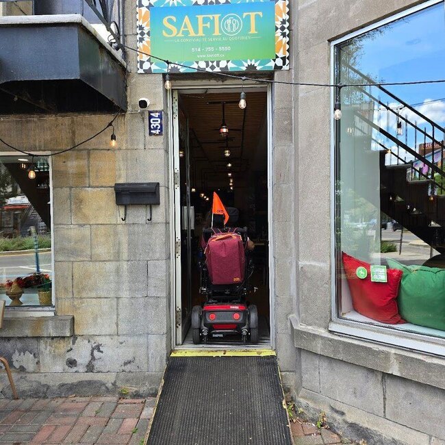 Restaurant SAFIOT - Montreal Cr&ecirc;pes, Moroccan Open Now Restaurants