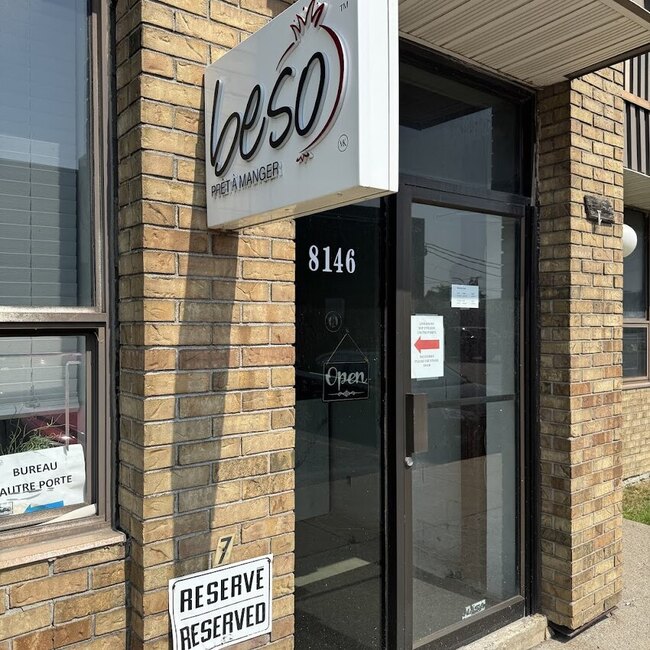 Beso Boutique -  Restaurants Near: H4T1S3