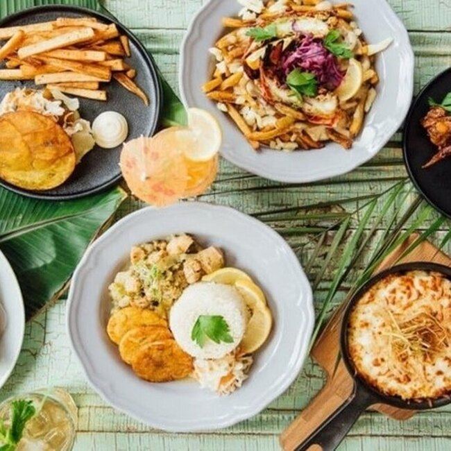 Service Traiteur Des &Eacute;toiles - Restaurants Fran&ccedil;ais, Fruits de mer/Poissons Ouverts maintenant Montr&eacute;al