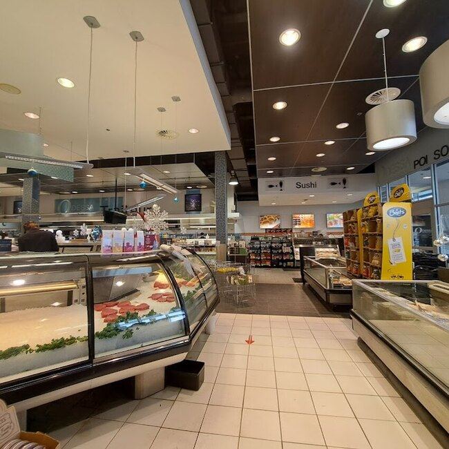 Odessa Poissonnier - Restaurants Buffet pr&egrave;s de: J3Y2S3