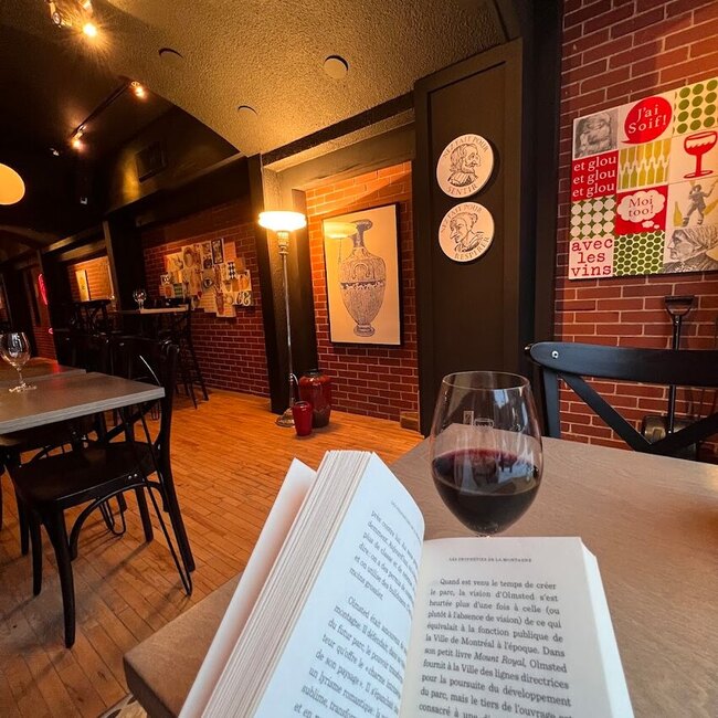 avec les vins - Restaurants pr&egrave;s de: G5L4B6