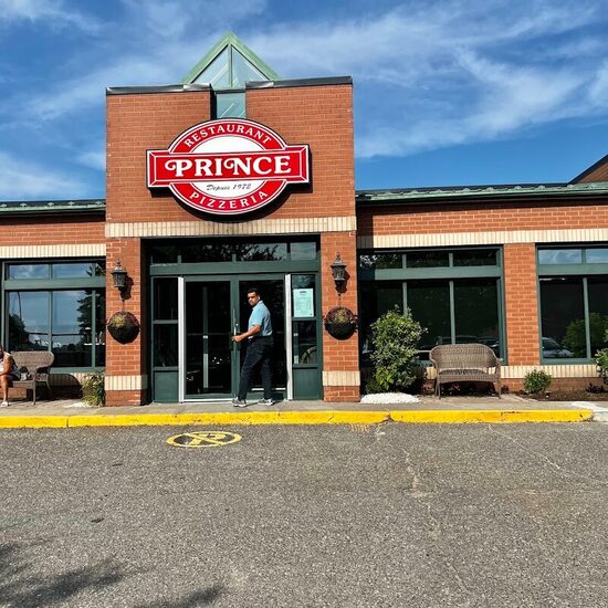 Prince Pizzeria - Restaurants Grecs, Pâtes, Turques de Montréal