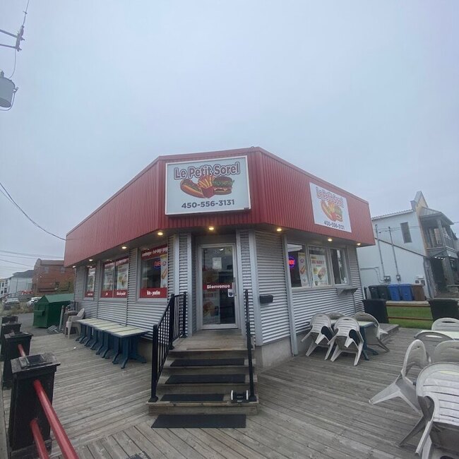 Le petit Sorel Restaurant