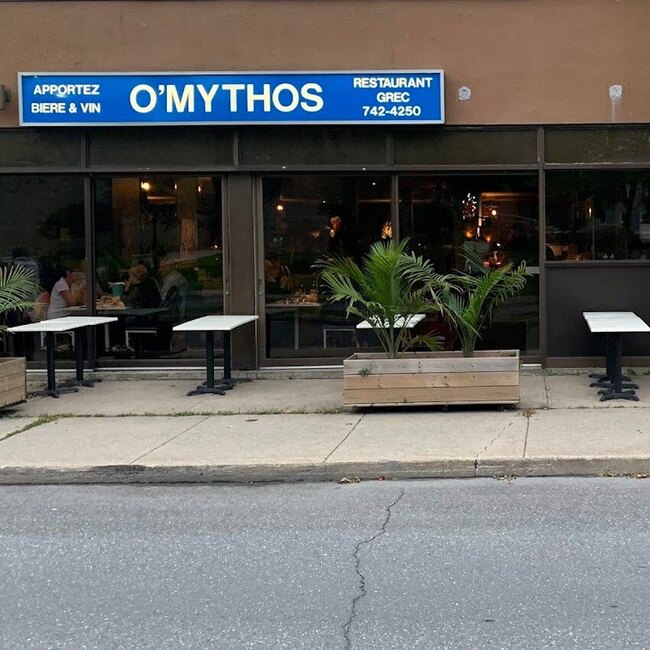 SorrentO'Mythos Restaurant