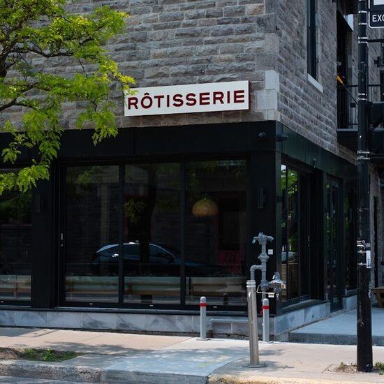 Rôtisserie La Lune Restaurant