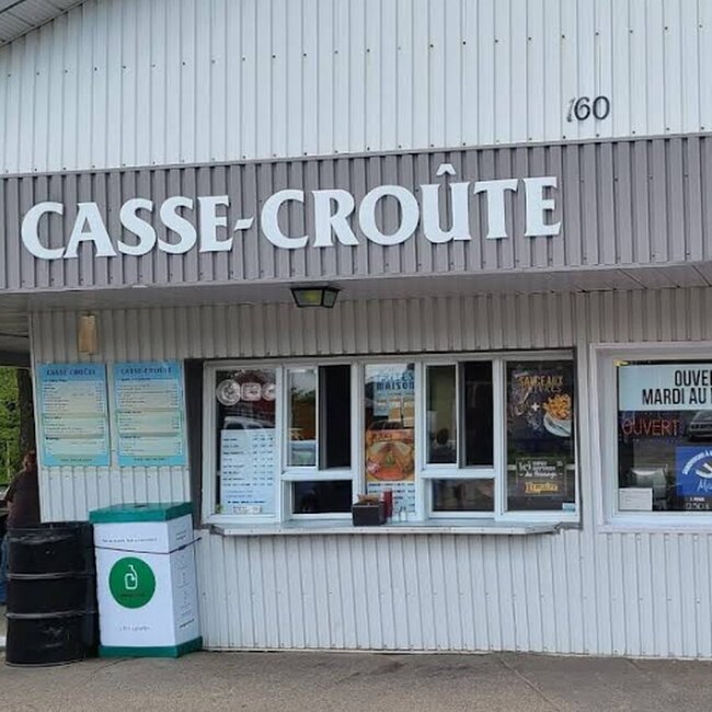 Casse-Croute H & P Enr - Poutine in Shawinigan