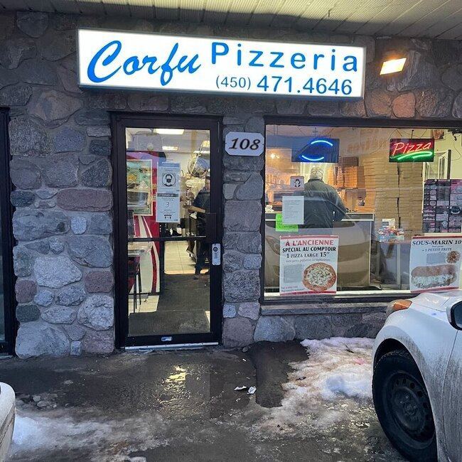 Corfu Pizzeria - Restaurants Ouverts midi Terrebonne/Lachenaie