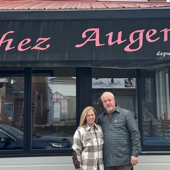 Auger Grand-Mere - Casse-Croute/Snack Bars in Shawinigan