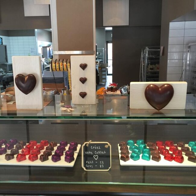 Peccadille - Pâtisserie Chocolaterie Café - Restaurants Near: J4N1P8