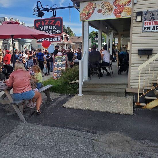 Pizza Vieux - Restaurants de Montréal