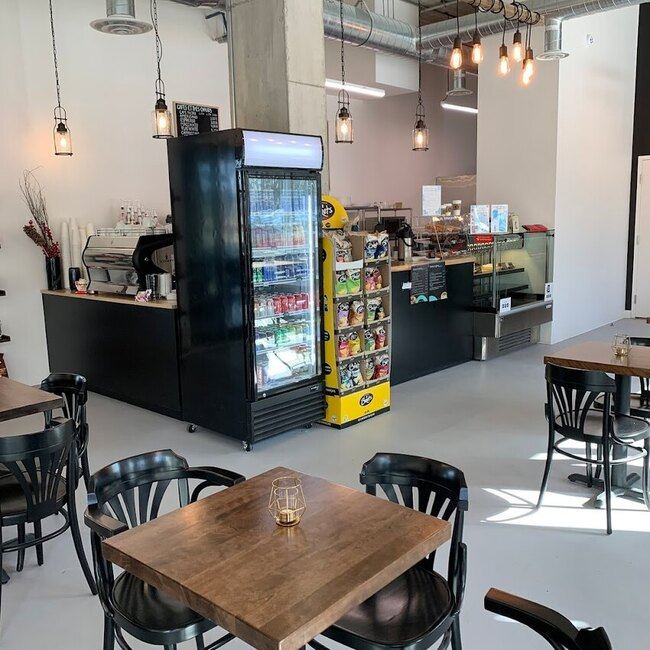 Alexia Caf&eacute; & Cr&ecirc;pes - P&acirc;tisseries Ouverts le matin Montr&eacute;al
