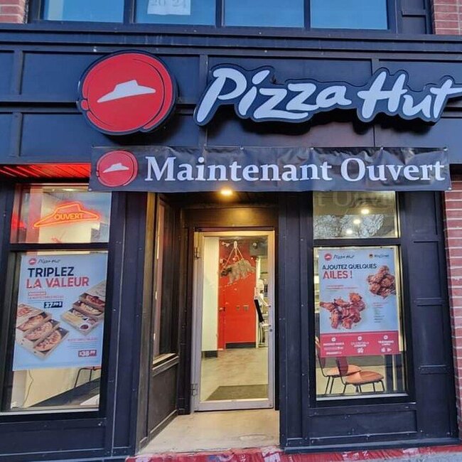 Pizza Hut Restaurant