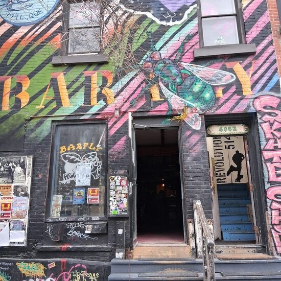 Barfly - Restaurants in Montreal