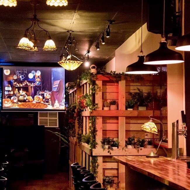 URBANISTA BAR -  Restaurants Near: H2L1A8