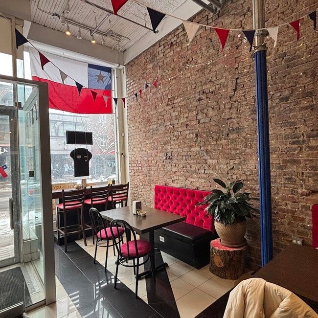Caf&eacute; Bella Moda - Restaurants Caf&eacute;s, Th&eacute; &agrave; Montr&eacute;al