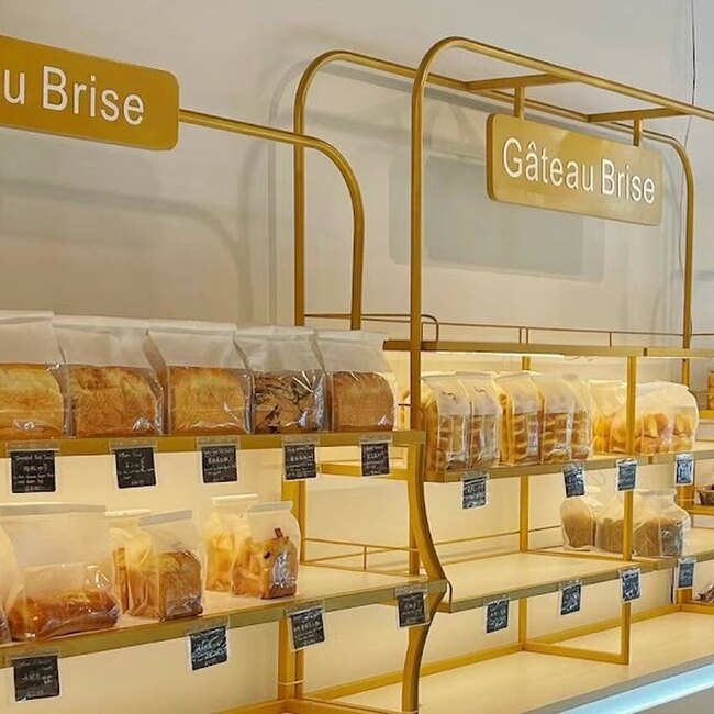 G&acirc;teau Brise - Montreal Pastries, Desserts & Sweets, Bakeries Open Monday Restaurants