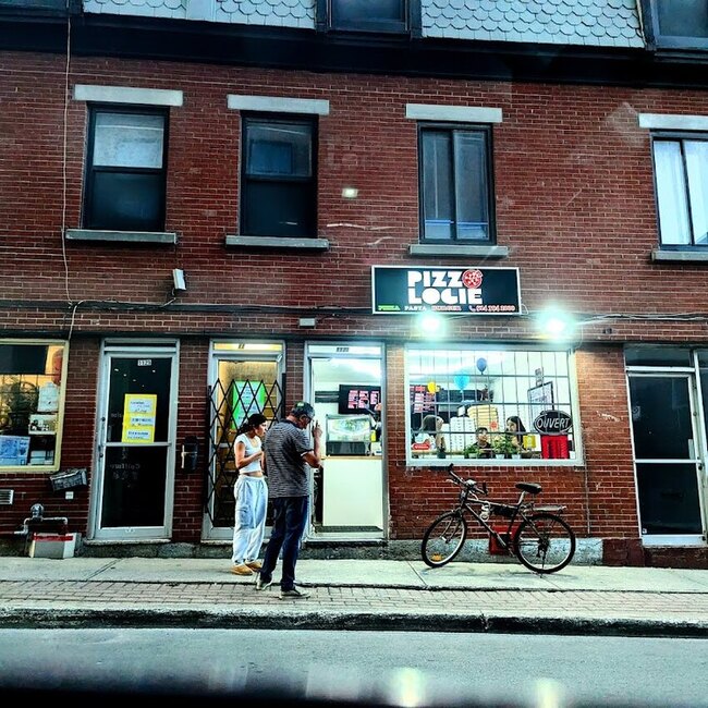 Pizzologie Montréal - Menu, avis & plus décembre 2025