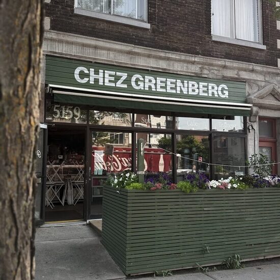 Chez Greenberg - Restaurants Cachers, Halal de Montréal