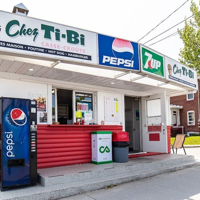 Chez Ti-Bi - Takeout Available Restaurants in M&eacute;gantic
