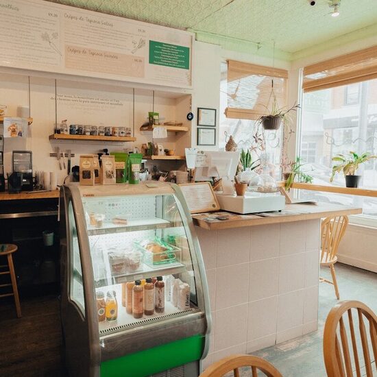 Om plante - Restaurants in Montreal