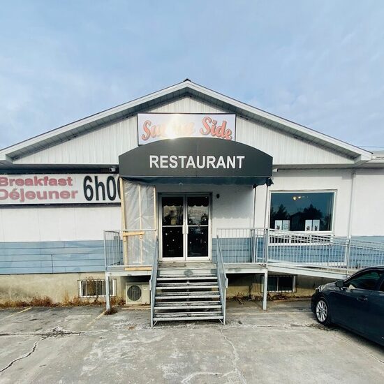SunnySide Diner - Middle Eastern, Breakfast Restaurants in Kahnawake