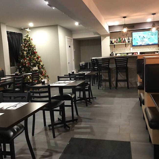 Restaurant Ste-Julie Pizzeria - Restaurants pr&egrave;s de: J3E0C6