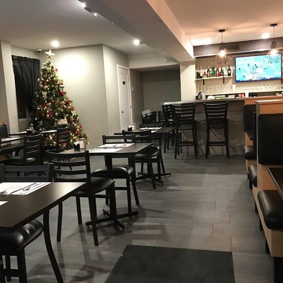 Restaurant Ste-Julie Pizzeria - Restaurants de Montréal