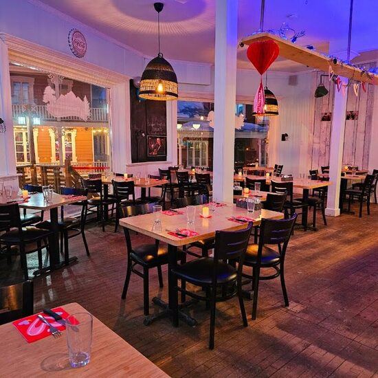 Restaurant l'incontournable - Restaurants Burgers, Sandwichs, Salades, Poutines, V&eacute;g&eacute;tariens de Qu&eacute;bec