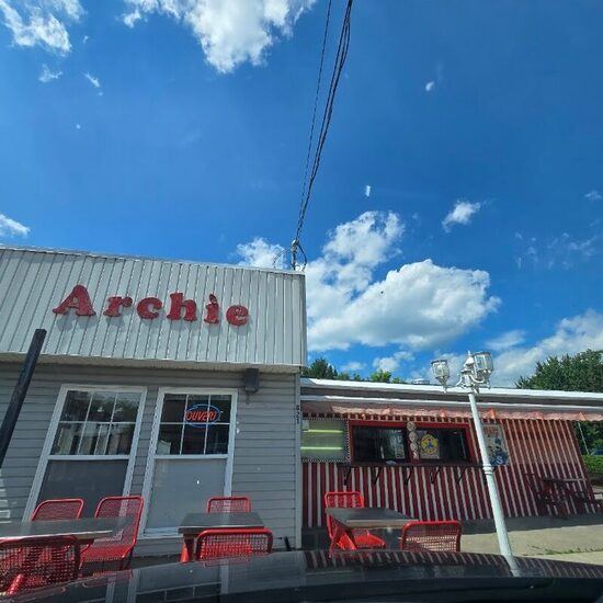Casse-croute Chez Archie - Restaurants Terrasses de Louiseville