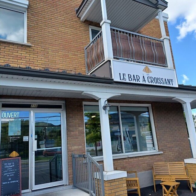 Le Bar &agrave; Croissant - Restaurants pr&egrave;s de: H7E0A5