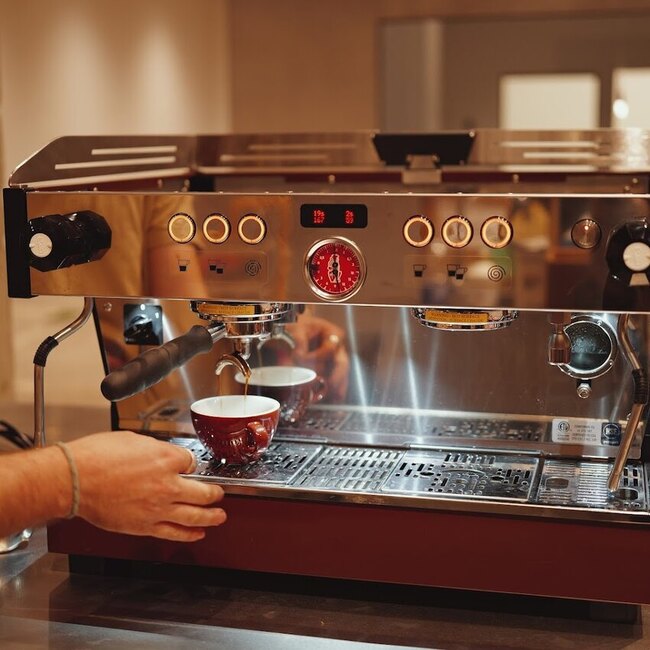 Foil Gallery - Caf&eacute;s Restaurants Near: H2S3E2