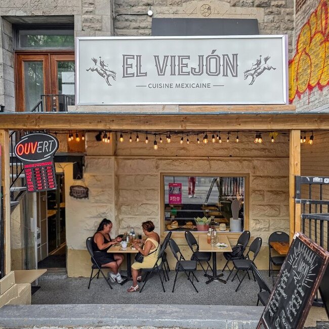 Tacos and beer El Viejon Restaurant Montréal: Menu, Avis & Réserver (2026)
