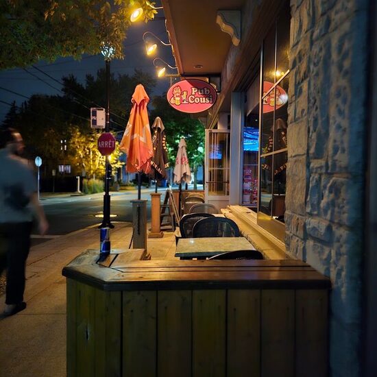 Pub Cousi - Restaurants de Montréal